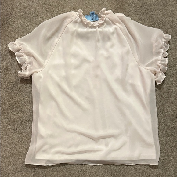 CeCe Ruffle Sleeve Blouse - Picture 5 of 5